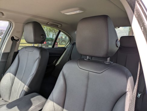 Used 2015 BMW 320i Sedan image 13