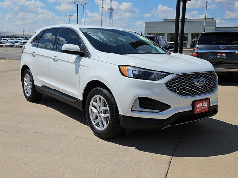 Used 2024 Ford Edge SEL image 4