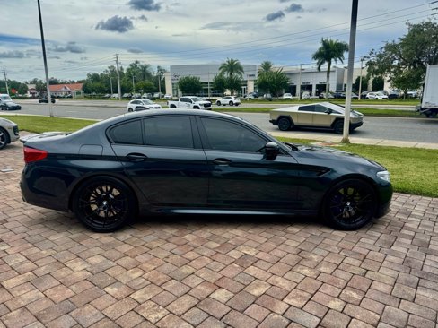 Used 2019 BMW M5 w/ Executive Package image 3