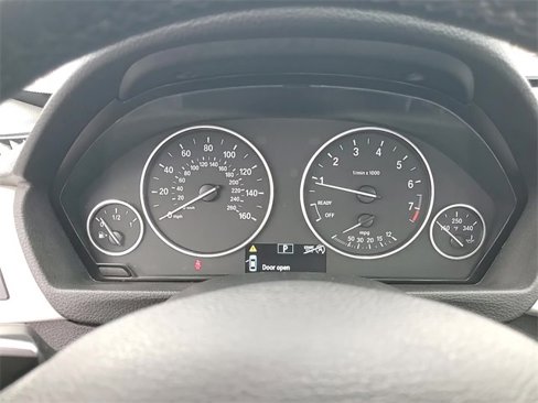 Used 2014 BMW 328i Gran Turismo xDrive image 15