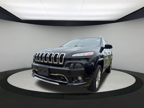 Used 2017 Jeep Cherokee Overland w/ Heavy Duty Protection Group image 3
