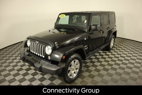 Used 2016 Jeep Wrangler Unlimited Sahara w/ Max Tow Package image 9