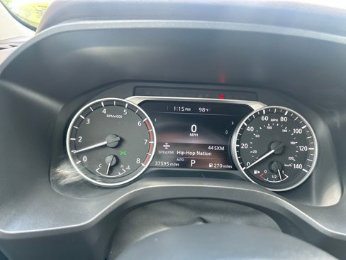 Used 2022 Nissan Rogue SV image 22