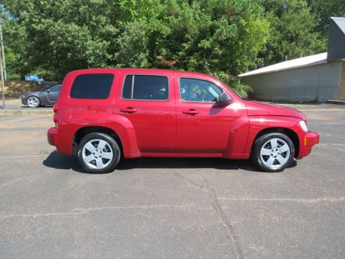 Used 2010 Chevrolet HHR LS image 1