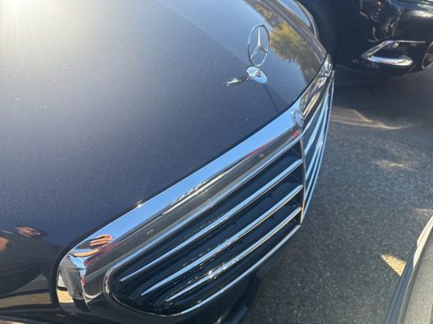 Used 2014 Mercedes-Benz E 350 4MATIC Wagon image 3