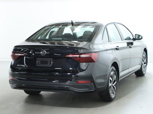 Used 2024 Volkswagen Jetta S image 45