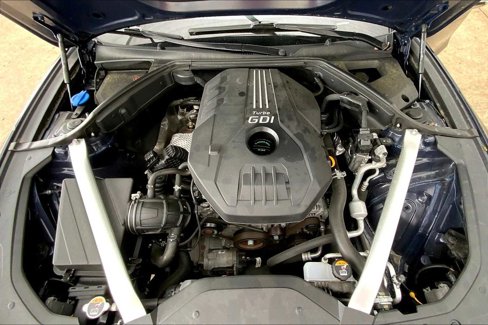 Used 2023 Genesis G70 2.0T image 29