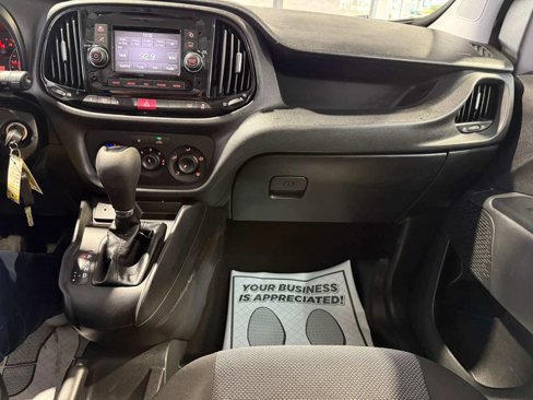 Used 2019 RAM ProMaster City Tradesman SLT image 23