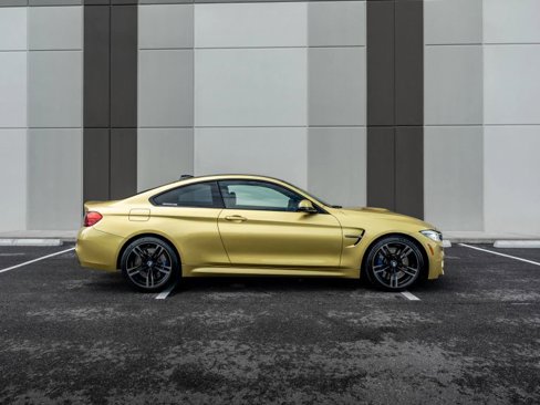 Used 2015 BMW M4 Coupe image 2