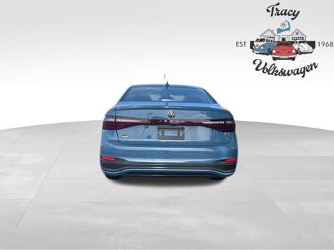 New 2025 Volkswagen Jetta SE image 10