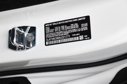 Used 2024 Rolls-Royce Cullinan Black Badge image 30