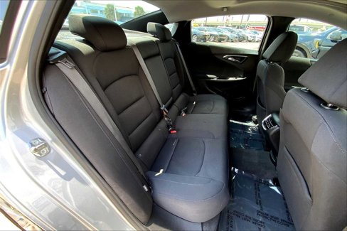 Used 2021 Chevrolet Malibu LT image 19