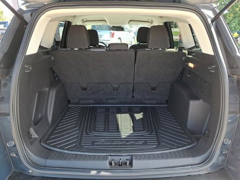 Certified 2019 Ford Escape SE image 30