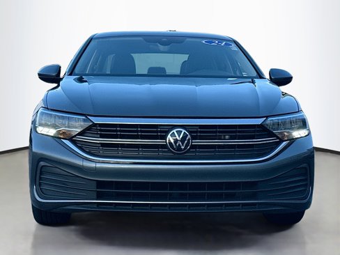 Used 2024 Volkswagen Jetta SE image 14