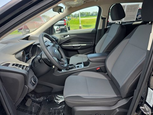 Certified 2017 Ford Escape SE image 5