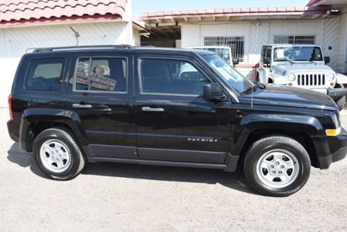 Used 2017 Jeep Patriot Sport image 7