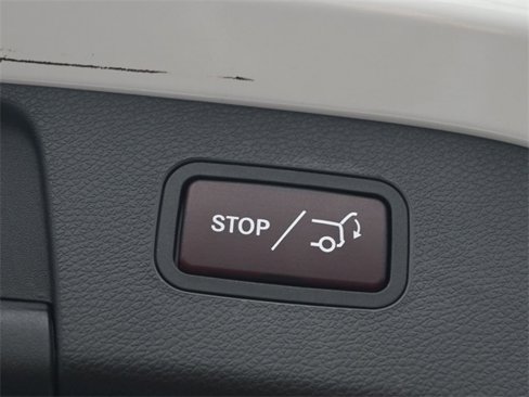 Certified 2019 Mercedes-Benz GLA 250 image 25