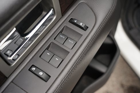 Used 2014 Ford F150 Platinum image 16
