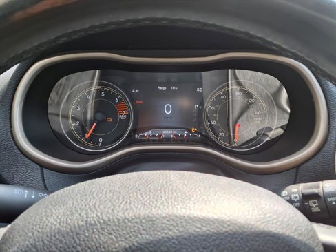 Used 2018 Jeep Cherokee Limited image 18