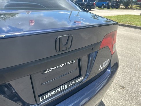 Used 2010 Honda Civic LX image 17