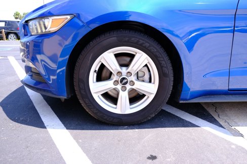 Used 2017 Ford Mustang Coupe image 12