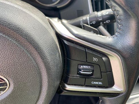 Used 2017 Subaru Impreza 2.0i Limited w/ Popular Package #2A image 18