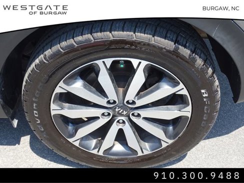 Used 2018 Kia Sportage EX image 12