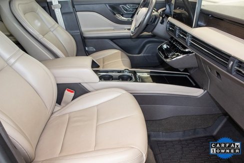 Used 2023 Lincoln Corsair Reserve w/ Equipment Group 201A image 10