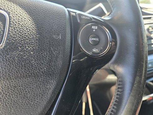 Used 2017 Honda Accord Sport image 21