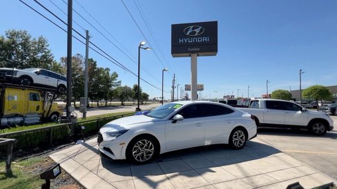 Used 2021 Hyundai Sonata SEL image 6
