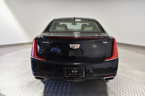 Used 2019 Cadillac XTS Luxury image 4