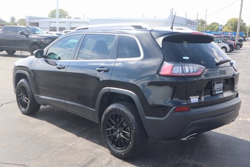 Used 2019 Jeep Cherokee Latitude Plus image 21