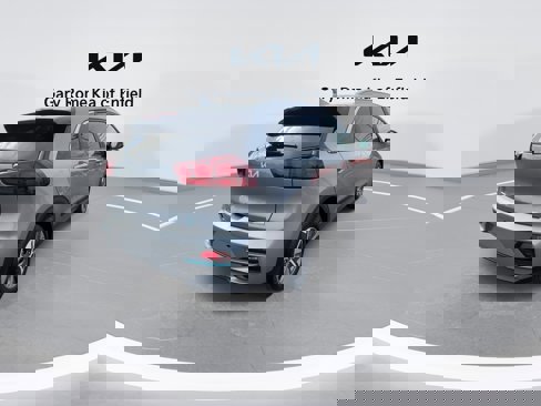 Used 2022 Kia Niro EX w/ Cold Weather Package image 8