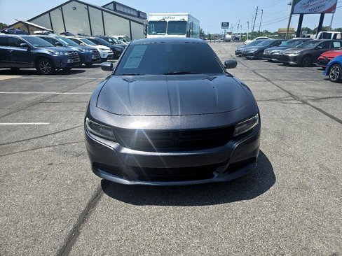 Used 2020 Dodge Charger SXT image 3