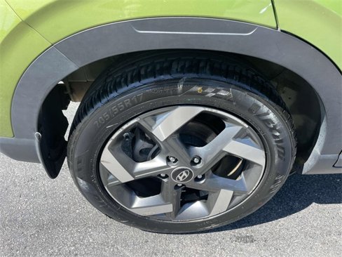 Used 2022 Hyundai Venue SEL image 7