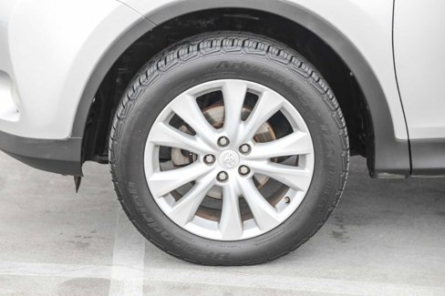 Used 2013 Toyota RAV4 Limited image 9