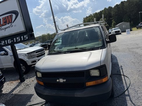 Used 2006 Chevrolet Express 2500 Extended image 2