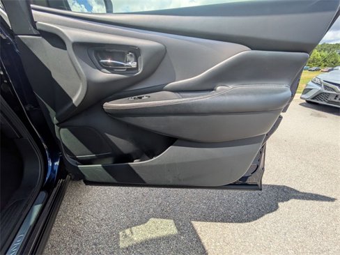 Used 2023 Nissan Murano S image 28