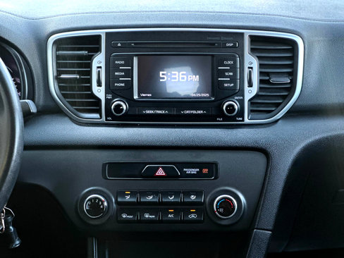 Used 2019 Kia Sportage LX image 16