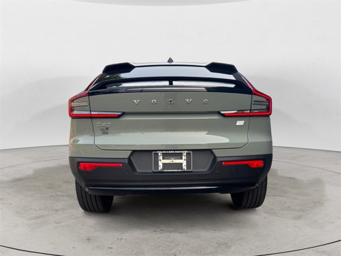 Certified 2023 Volvo C40 P8 Recharge Ultimate w/ Protection Package Premier image 4