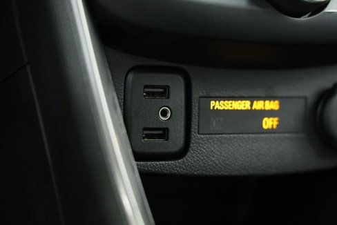 Used 2021 Chevrolet Trax LT w/ Sport Edition image 17
