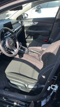 Used 2023 Kia Forte LXS image 7