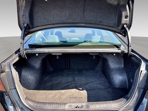 Used 2024 Nissan Altima 2.5 SV image 20