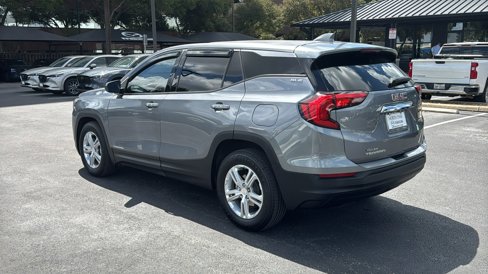 Used 2020 GMC Terrain SLE image 6