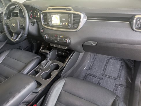 Used 2017 Kia Sorento SX image 34