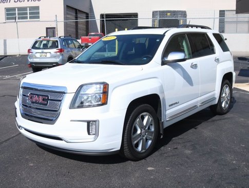Used 2017 GMC Terrain Denali image 10