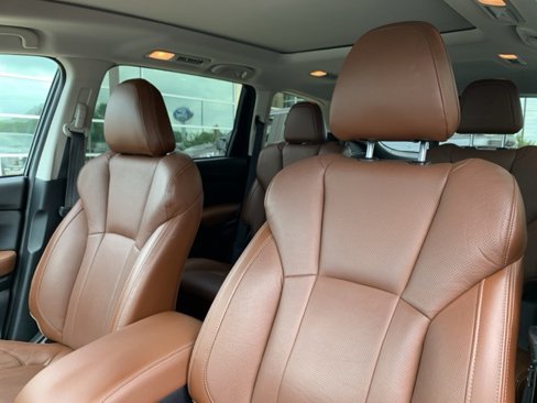 Used 2022 Subaru Ascent Touring image 11