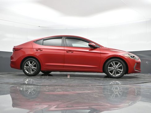 Used 2017 Hyundai Elantra Value Edition w/ Cargo Package image 40