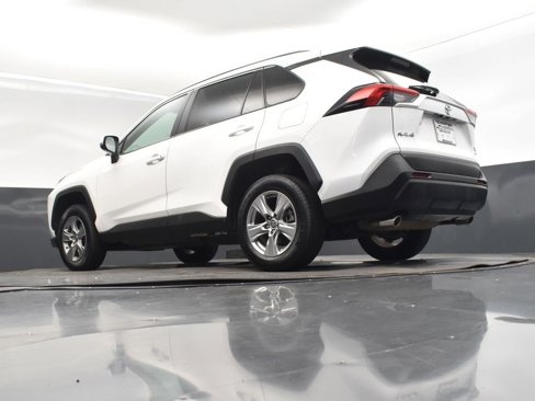 Used 2022 Toyota RAV4 XLE image 41