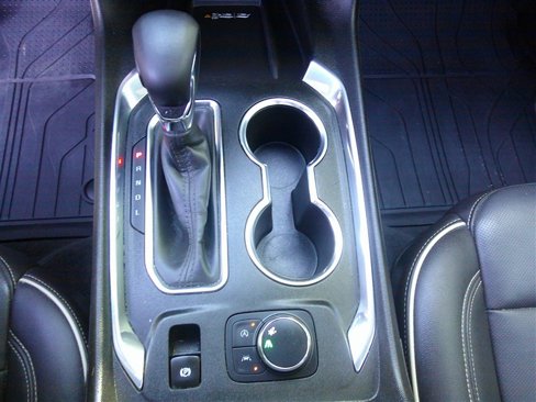 Used 2023 Chevrolet Traverse Premier w/ LPO, Floor Liner Package image 15